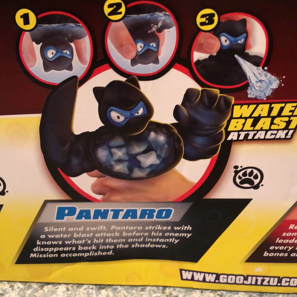 Goo Jit Zu 4 pack!!!!!!!  NEW!!!  Great gift!!! All Stars Pack!!! - Picture 7 of 9